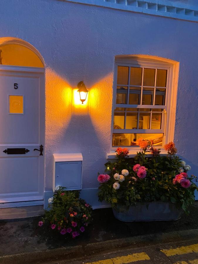 Stylish & Cosy Boutique Townhouse 1 Bedroom, 1 Sofa Bed - Sleeps 4 Christchurch  Exterior foto